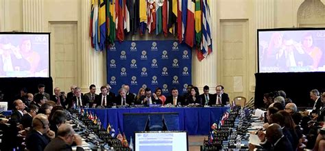 Cancilleres de la OEA suspenden sesión al no llegar a un acuerdo sobre