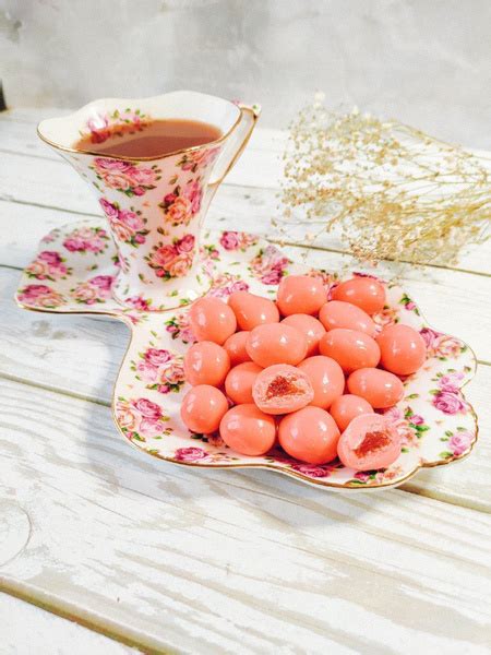 Клубника в шоколадной глазури "Клубничные облака" 250 г - купить с ...