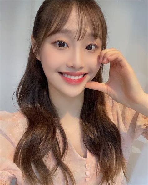 LOONA Press On Twitter IG 211124 Chuu On Muzie Kwang Instagram