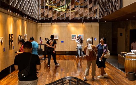 Feeling Good Pameran Seni Terbaru Di Artotel Sanur Bali