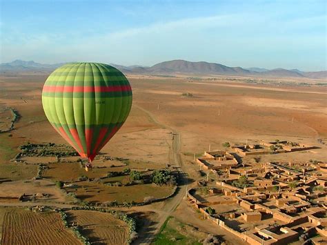 Hot air balloon rides at sunrise or sunset in marrakech : Guided Desert Morocco