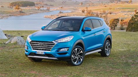 Hyundai Tucson Review Chasing Cars