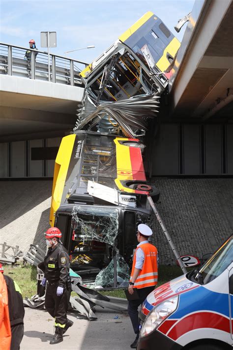 Warszawa Wypadek autobusu na mosście Grota Roweckiego Galeria