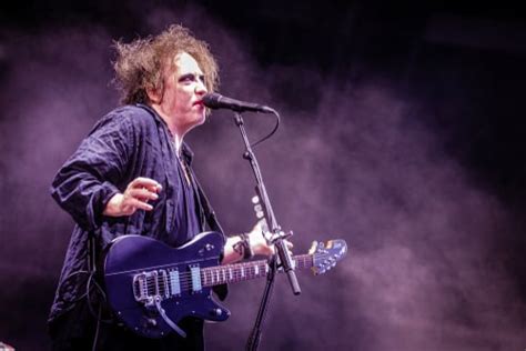 Complete List Of The Cure Band Members - ClassicRockHistory.com