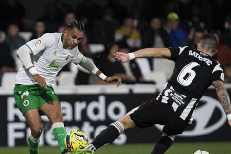 Jordi Mboula opción para el Tenerife Grada3