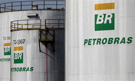 Petrobras suspende inscrições de concurso mais de seis mil vagas