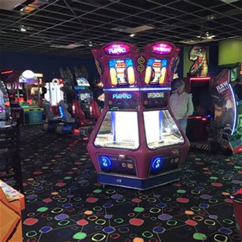 Times Square Entertainment - 49 Photos & 57 Reviews - Arcades - 402 W ...