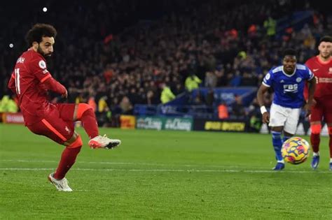 Jurgen Klopps Stance On Difficult Penalties After Mo Salah Misses Second Of Season Mirror