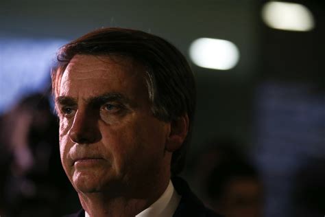 File:Jair Messias Bolsonaro (rosto).jpg - Wikimedia Commons