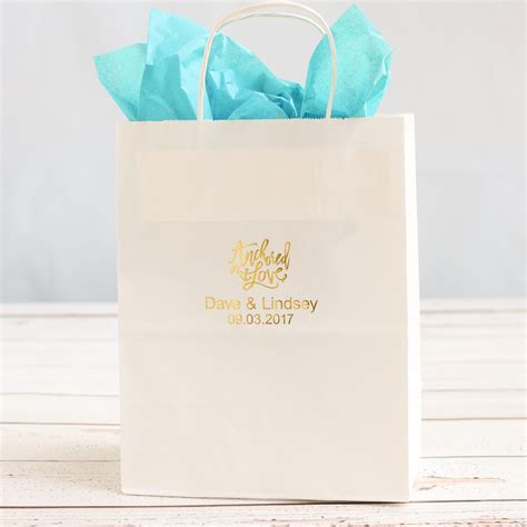 Personalized Wedding Gift Bags | Beau-coup