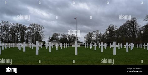 Cambridge American Cemetery Stock Photo - Alamy