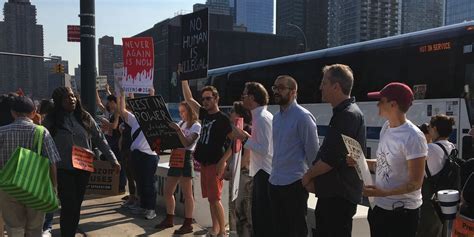 Protesters Disrupt Amazon Event Over Its Ties With Ice Wsj