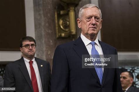 167 Us Marine Corps General James N Mattis Stock Photos, High-Res ...