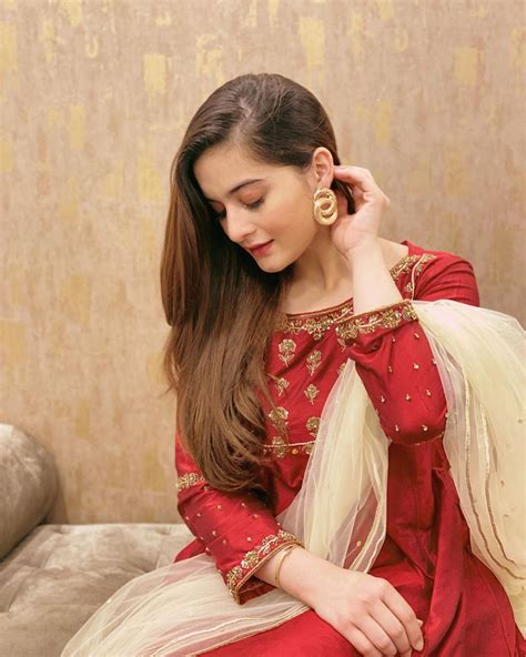 Beautiful Clicks Of Gorgeous Aiman Khan From Her Instagram 247 News