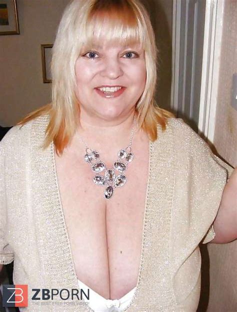 Yam Sized Huge Funbags ZB Porn