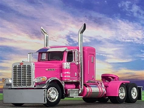 Pink Peterbilt