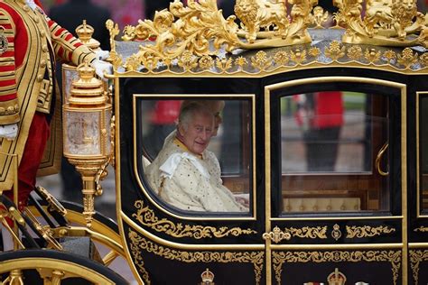 Charles III Crowned King In Majestic Ceremony - GreekReporter.com