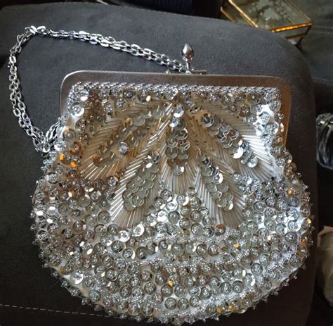 Vintage Fine Arts Bag Made In Hong Kong Beautifully D Gem