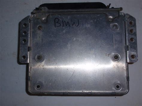 BMW E23 E24 E28 735i 535i 635i L7 M30 3 5L Bosch Engine DME 0 261 200