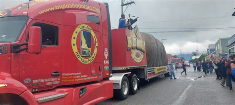 Big Idaho® Potato Truck Completes First International Trip To Canada