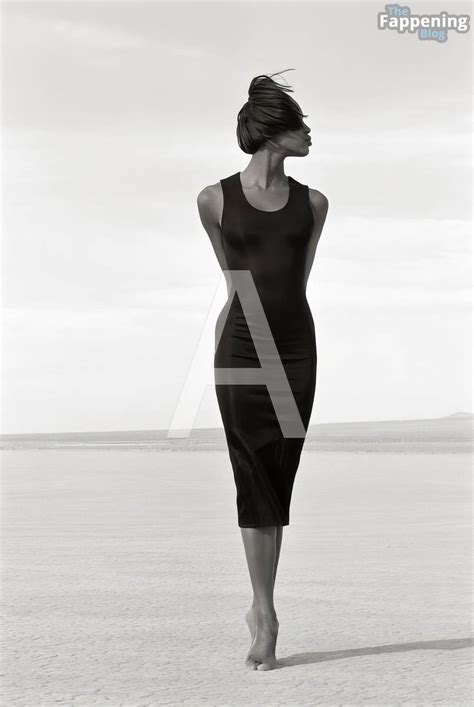 Naomi Campbell Naked Sexy 120 Photos The Fappening Stars