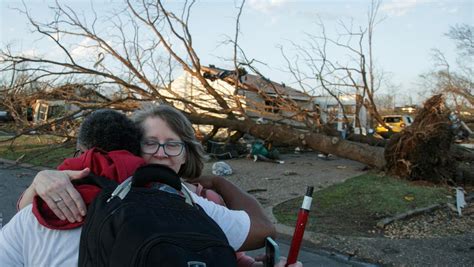 Irs Extends Tax Deadline To More Tornado Victims