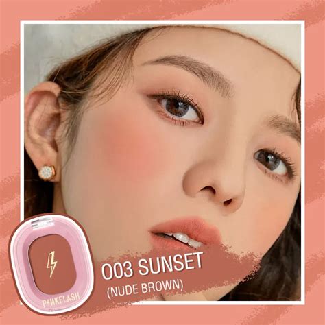 PINK FLASH Chic In Cheek Pigmented Blush 004 Ogerio