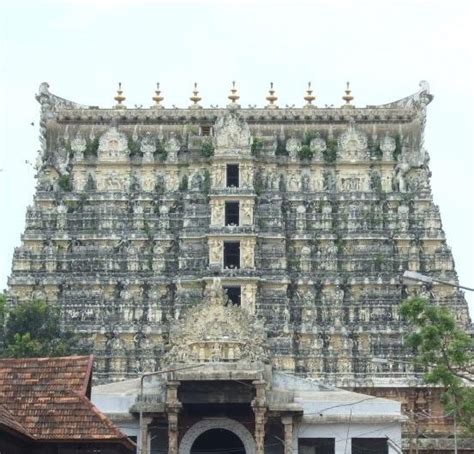 Sri Padmanabhaswamy Temple: Treasure items found at Sri Padmanabha ...