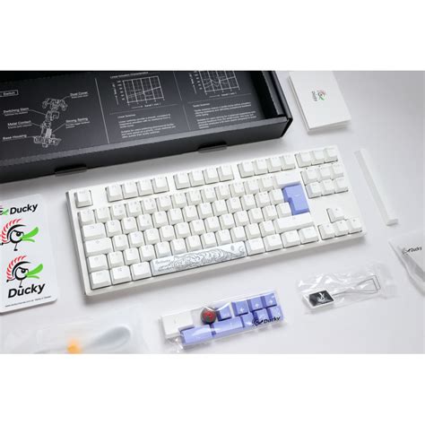 Teclado Ducky ONE 3 Classic TKL Pure White Hot Swappable MX Red RGB