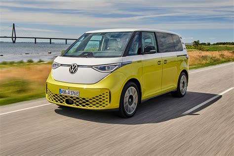 What's the Fuss About the New VW Electric Bus, the ID. Buzz? - The Tech ...