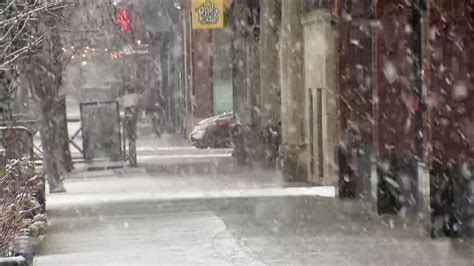 First Measurable Snowfall Sets Record For Chicago Youtube