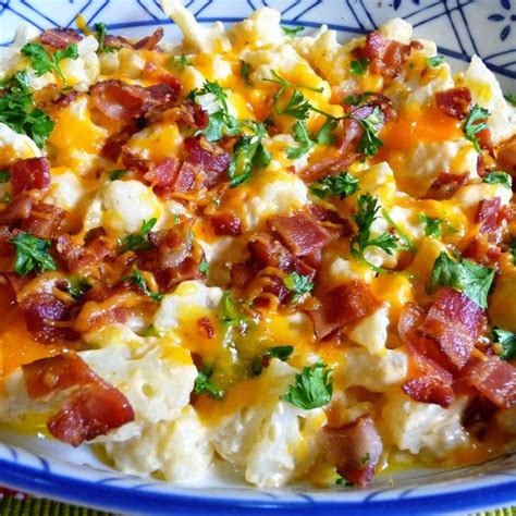 Creamy Cauliflower Cheddar Cheese And Bacon