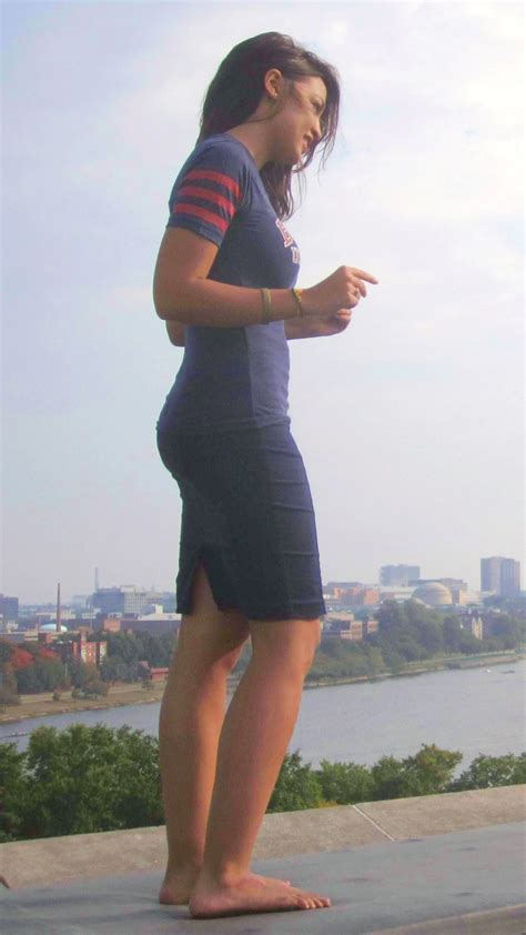 Curvy | Scrolller