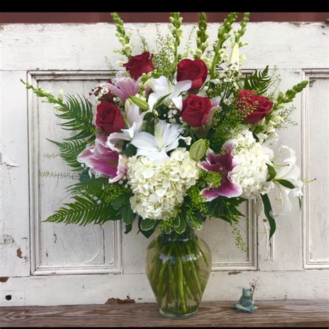 Woburn Florist | Flower Delivery by Hillside Florist