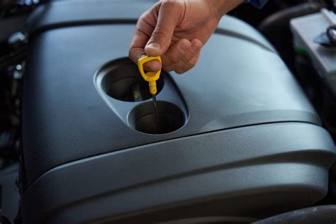 Den Lstand Beim Auto Pr Fen Und Messen So Geht S Richtig