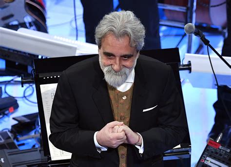 Sanremo Beppe Vessicchio Non Diriger Gli Artisti In Gara Ma Sar Al