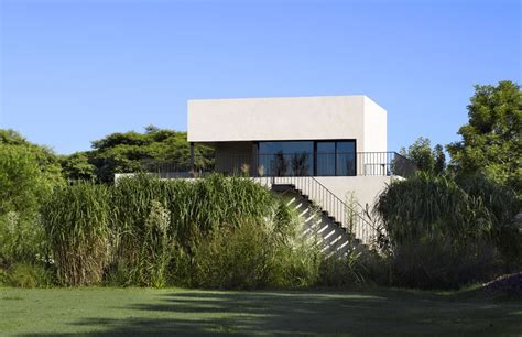 Idea Nacho Figueras House In General Rodr Guez Argentina