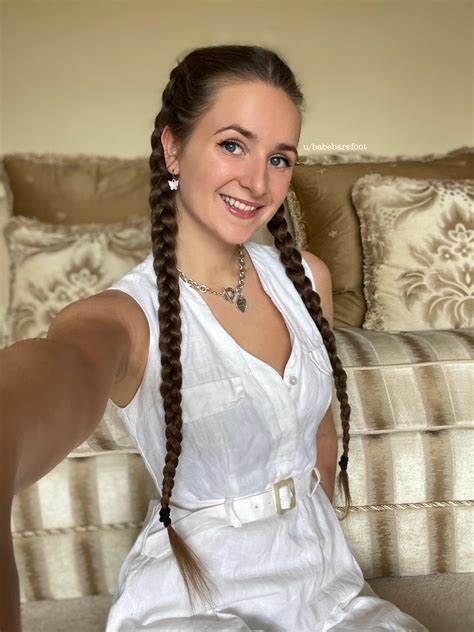 A Day For Plaits 🙆🏻‍♀️ F22 Selfie