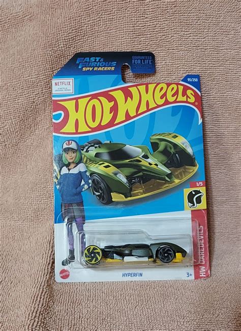 Hot Wheels HW Daredevils Hyperfin Fast And Furious Spy Racers