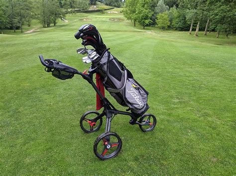 We Tried It Motocaddy Cube Golf Trolley Review Goandgolf