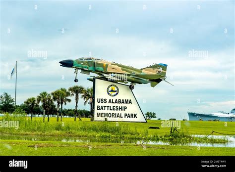 Uss Battleship Memorial Park Fighter Jet Entrance Museum Memorial