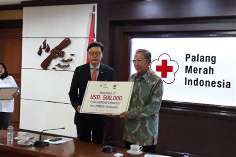 PMI Galang Donor Darah Untuk Korban Gempa ANTARA News