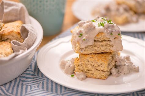 Biscuits And Gravy The Ultimate Guilty Pleasure Oats Everyday