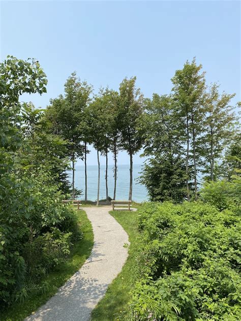 Lake Erie Bluffs Is A Must Visit Destination In Lake County Ohio