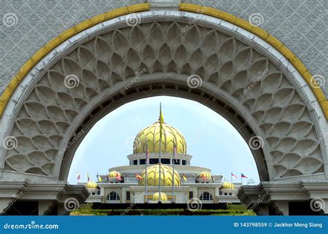 Malaysia Royal Palace Located at Kuala Lumpur Stock Image - Image of ...