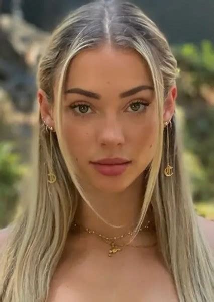 Fan Casting Charly Jordan As Celaena Sardothien In Throne Of Glass On