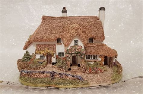 Lilliput Lane Periwinkle Cottage 1990 Vintage I Combine Etsy Uk