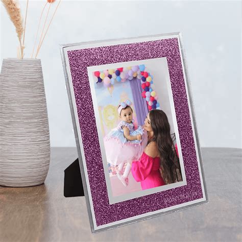 Ramă Foto Sticlă Personalizată Cu O Poză 10×15 Cm Mov Glitter Printbox