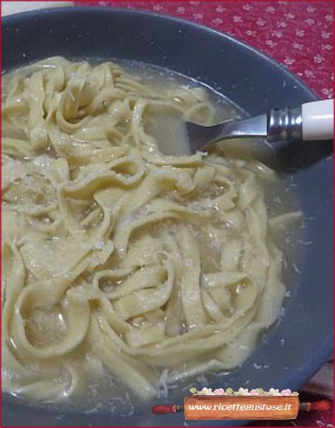 Tagliolini In Brodo