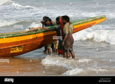 Fishing boat, Puri beach, Orissa, India Stock Photo - Alamy